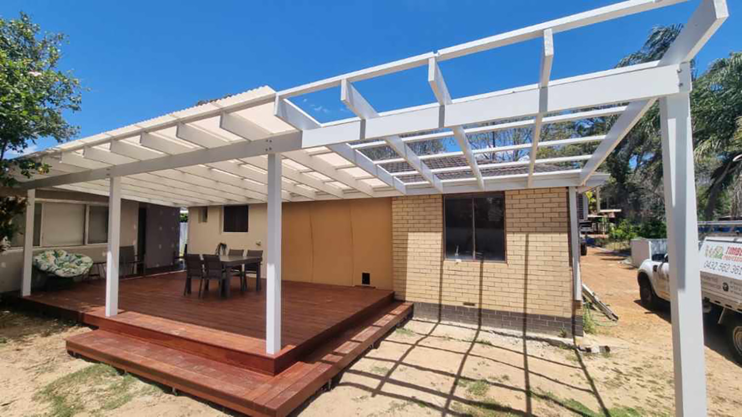 Merbau Deck, Pergola & Polycarbonte Roof Merbau Deck, Pergola & Polycarbonte Roof